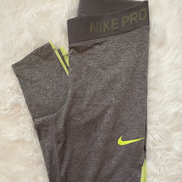 nike pro gym leggings